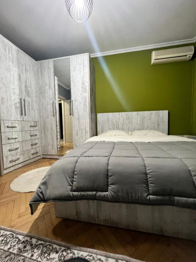 Downtown Retreat "Spiranca" Apartment Тирана Екстериор снимка