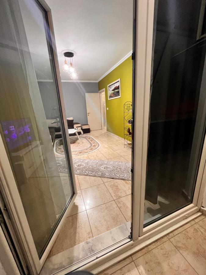 Downtown Retreat "Spiranca" Apartment Тирана Екстериор снимка