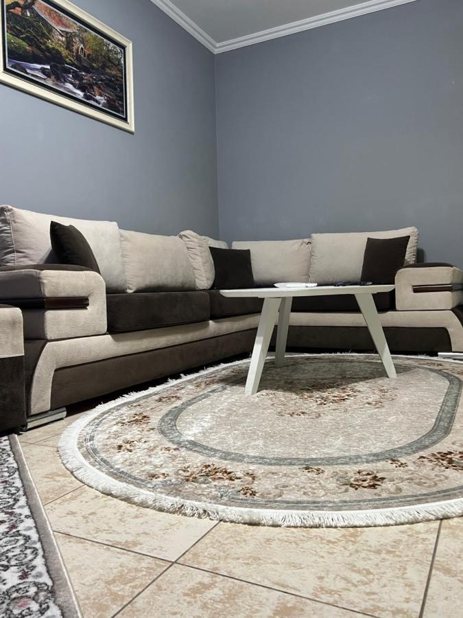 Downtown Retreat "Spiranca" Apartment Тирана Екстериор снимка